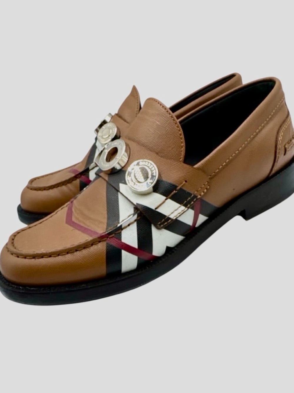 Burberry Women’s Tan Leather Slip-On Loafers with Decorative Logo. Size 39.